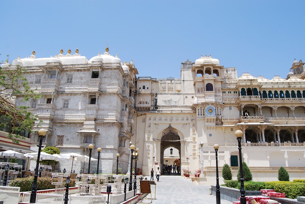 City Palace Museum, Udaipur, North India (2).JPG
