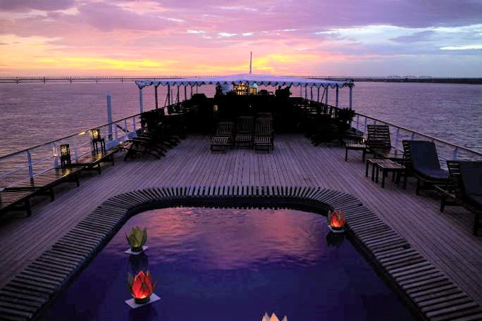 Belmond Road to Mandalay, Burma (9).jpg