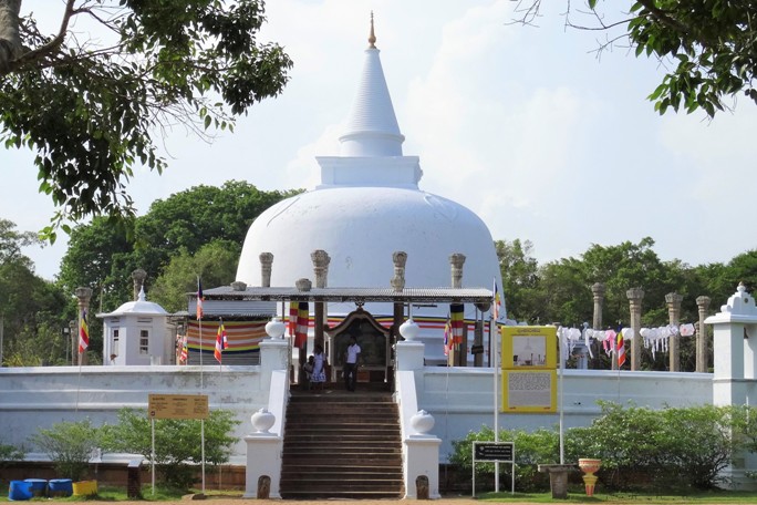 Anuradhapura, Sri Lanka (18).JPG