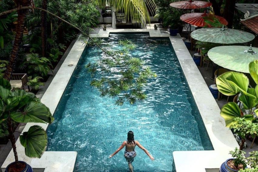 Pavilion, Phnom Penh, Cambodia (5).jpg