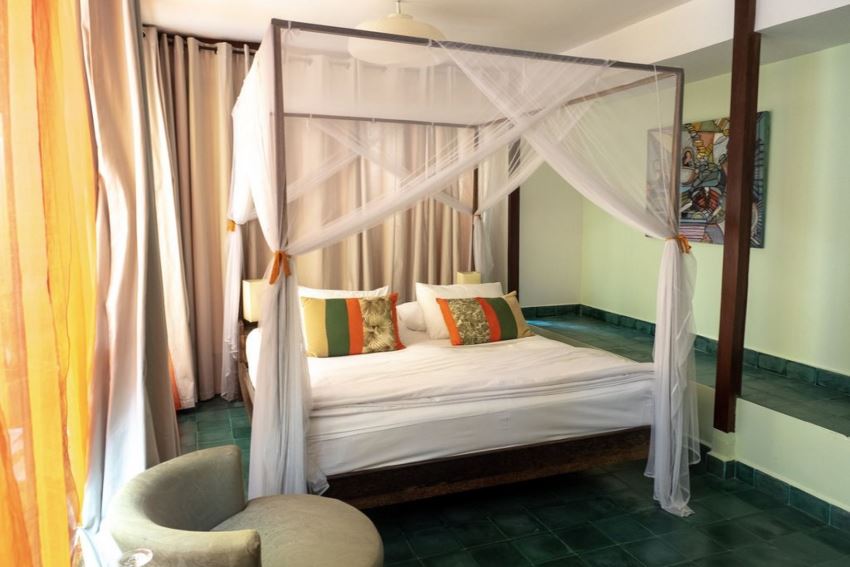 Pavilion, Phnom Penh, Cambodia (6).jpg