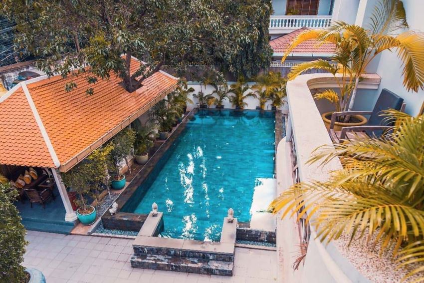 Pavilion, Phnom Penh, Cambodia (14).jpg