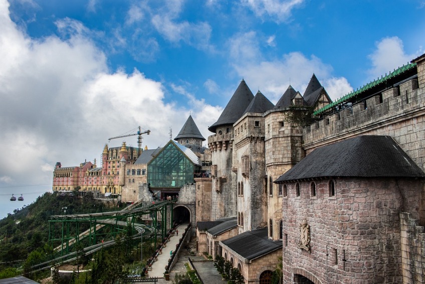 Danang, Vietnam 1.jpg