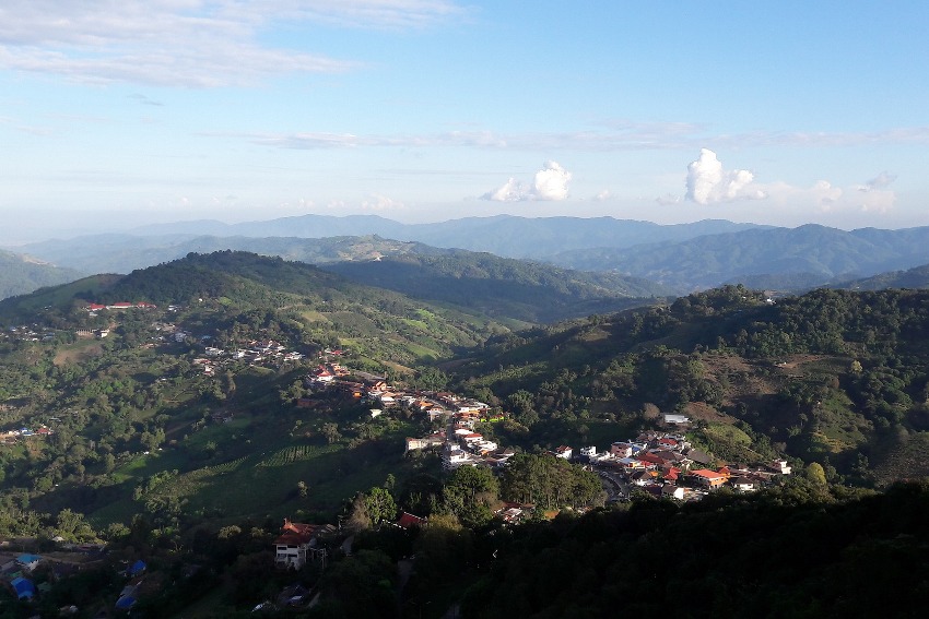 Chiang Rai, Thailand (1).jpg