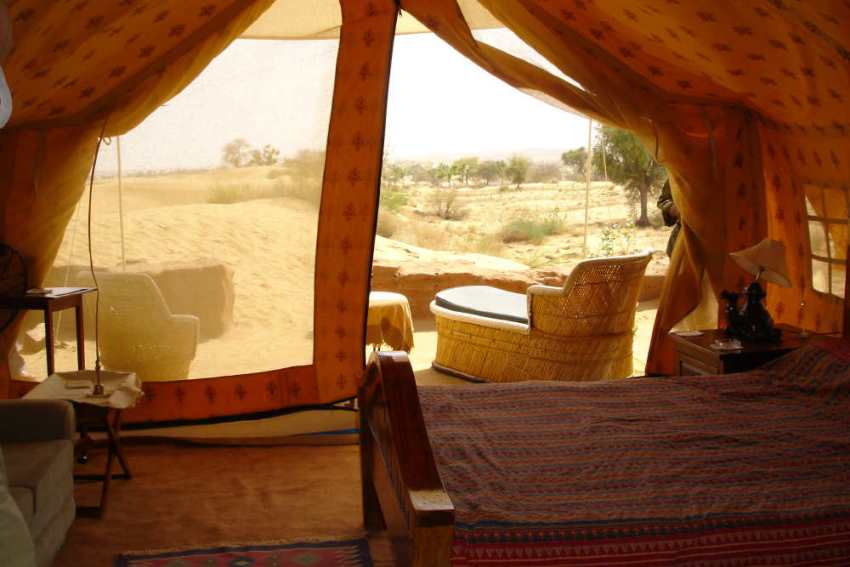 Reggie's Camel Camp, Osian, North India (7).jpg