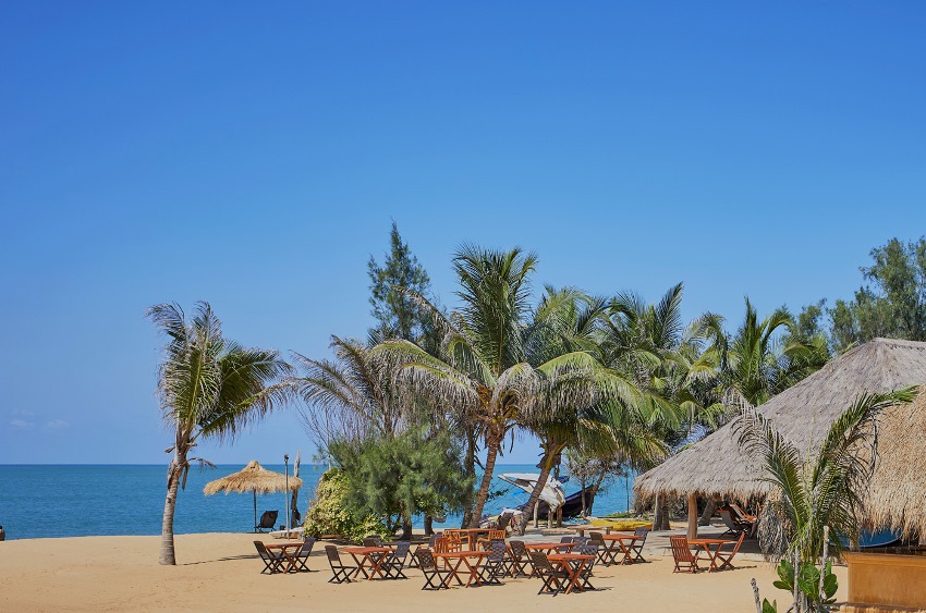 Bar Reef, Kalpitya, Sri Lanka (11).jpg