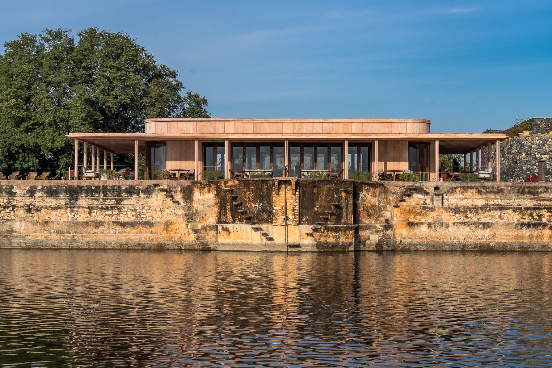 5D. Lake x Baradari View - RAAS Chhatrasagar x Avesh Gaur.jpeg