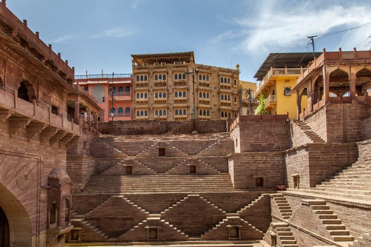 20. Stepwell Stairs - RAAS Jodhpur.jpeg (1)