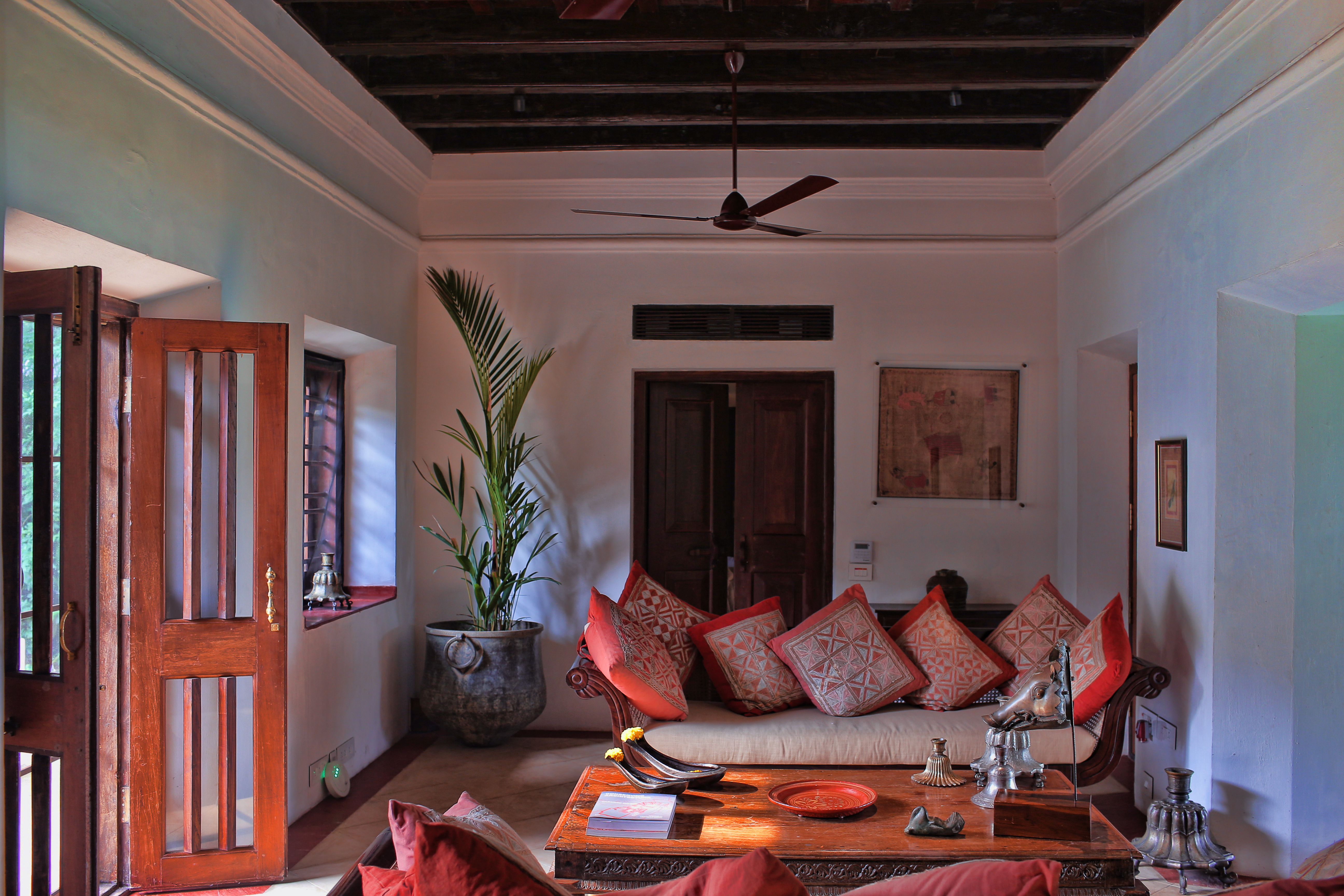 06_Chittoor Kottaramliving.jpg