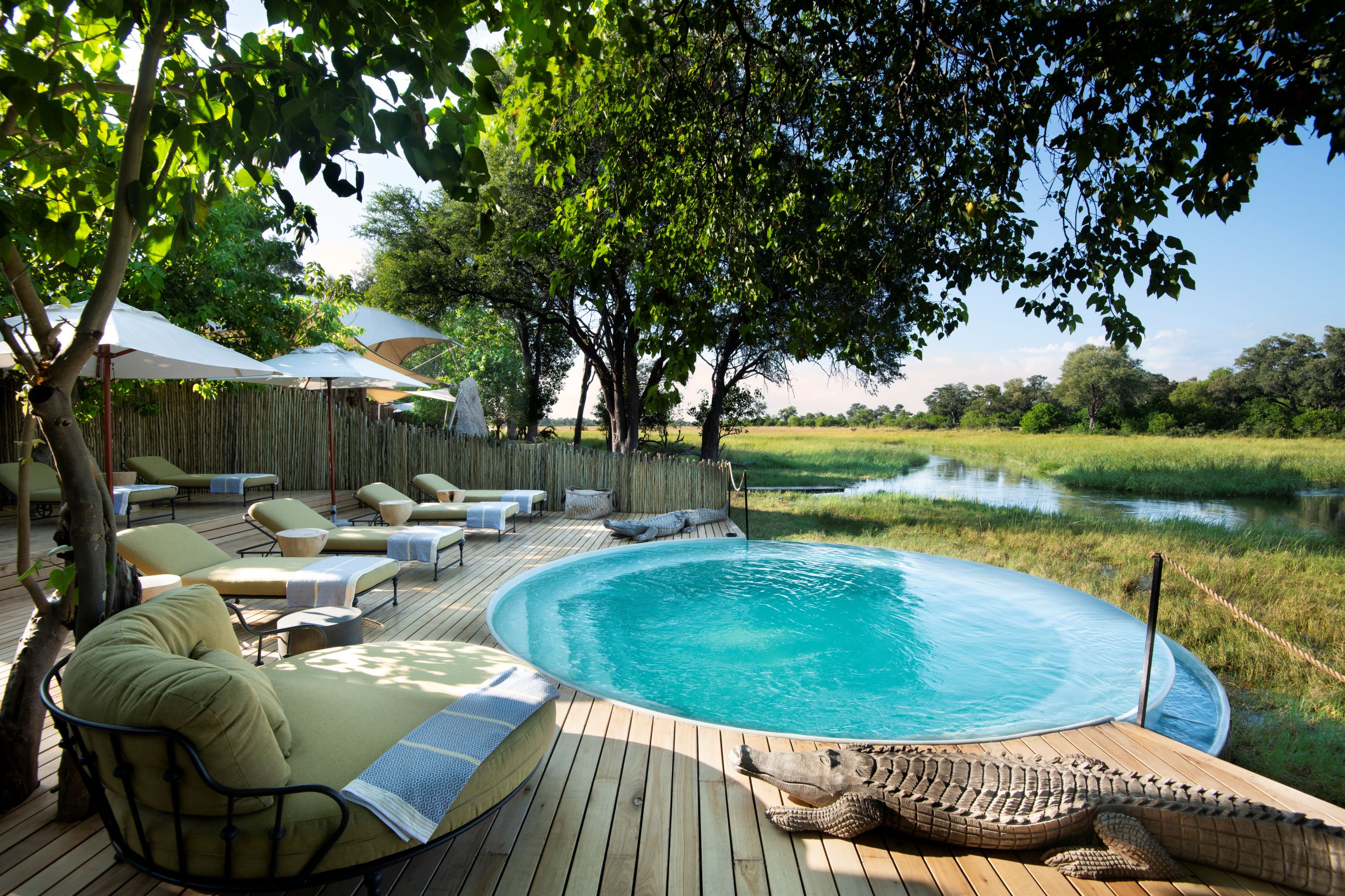 Khwai Leadwood pool.jpg