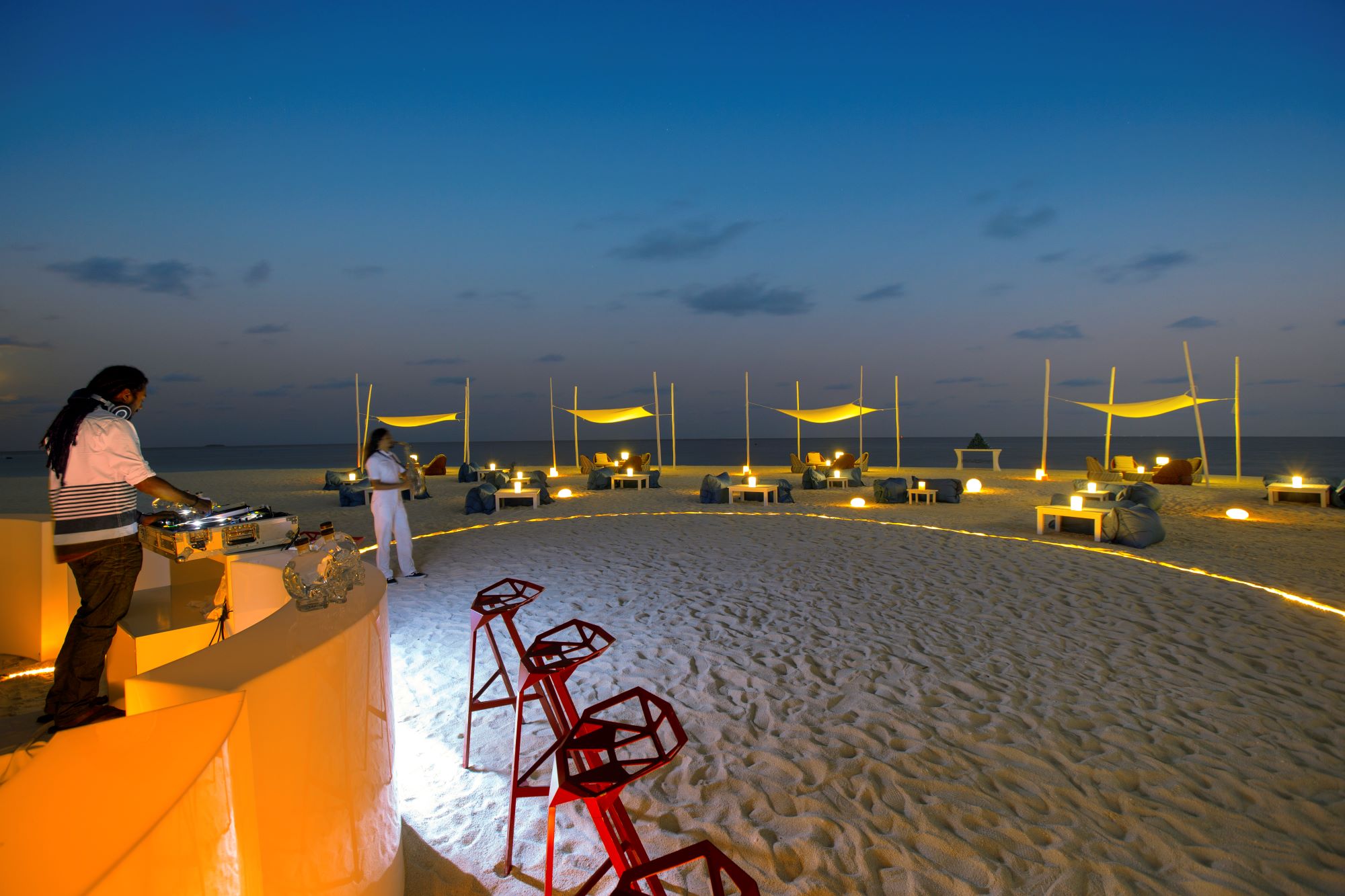 Velassaru Maldives Beach Bar.jpg
