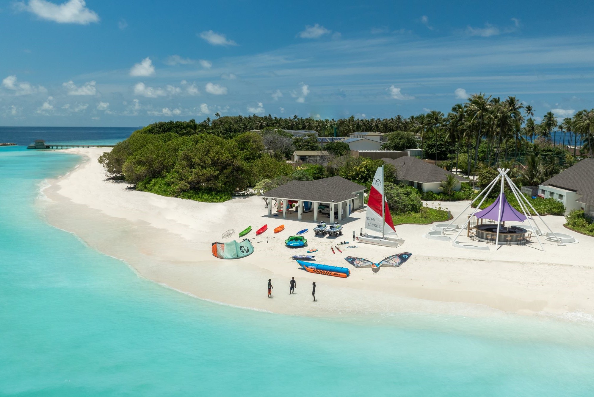 Avani Fares Maldives Watersports 2.jpg