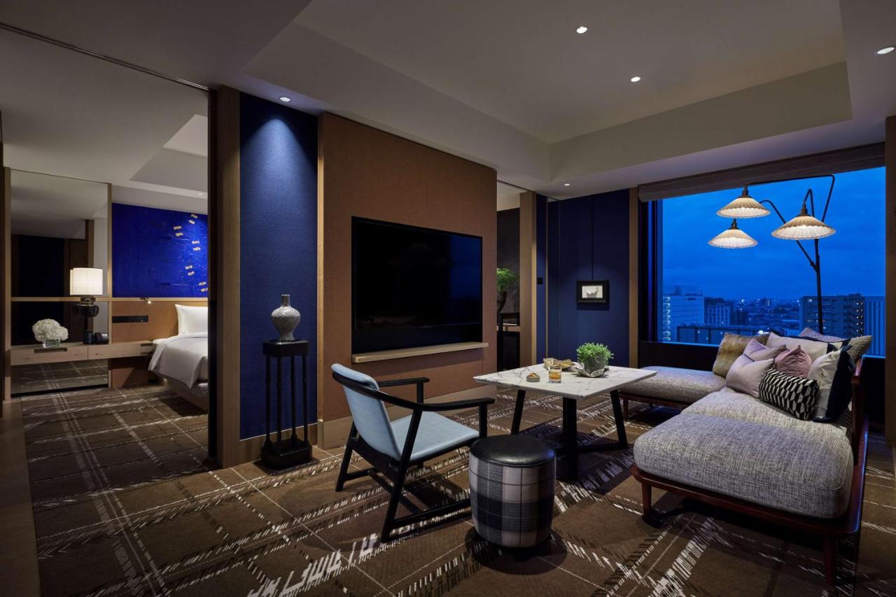 Hyatt Centric, Kanazawa, Japan 1.jpg