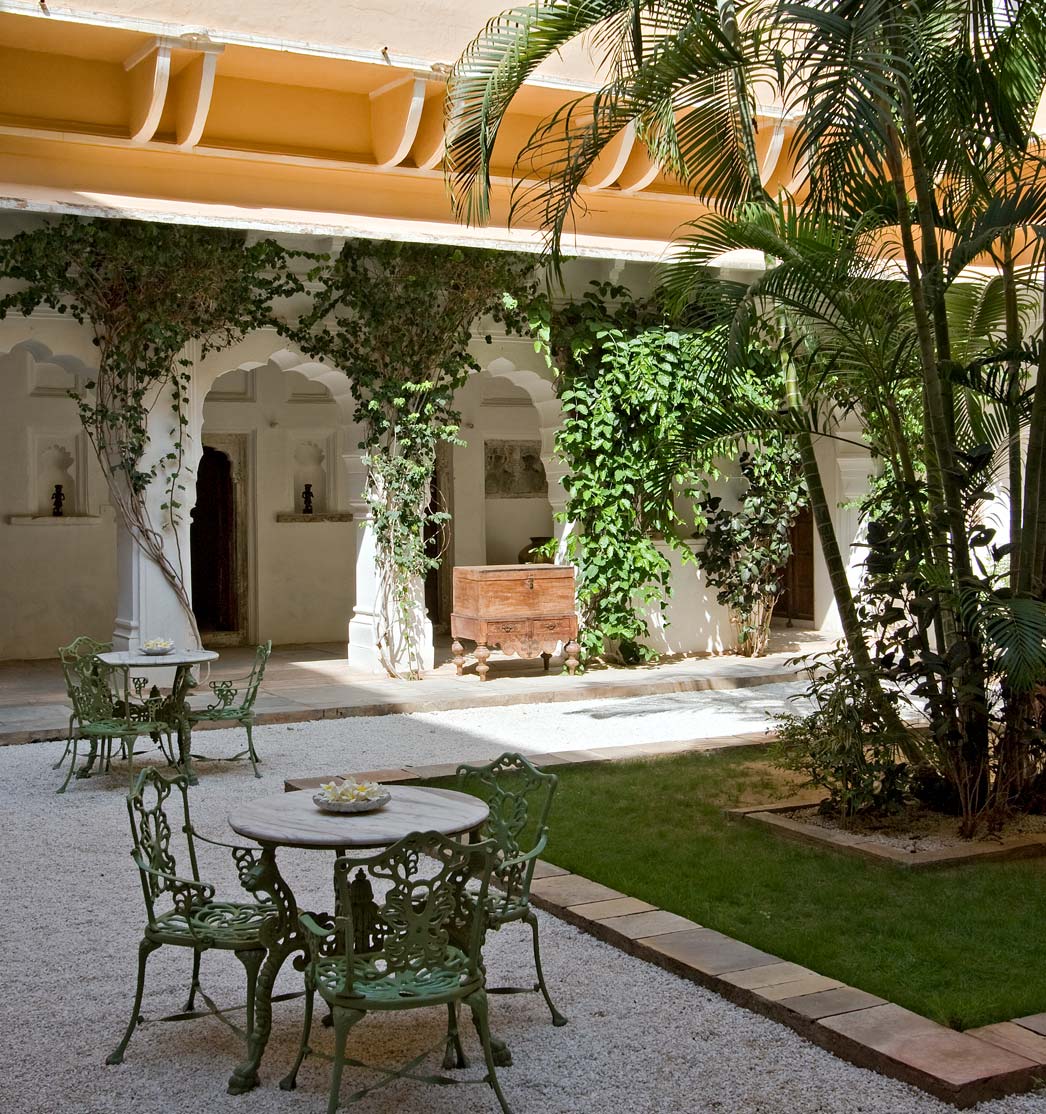 Samode Palace, Samode, North India 11.jpg