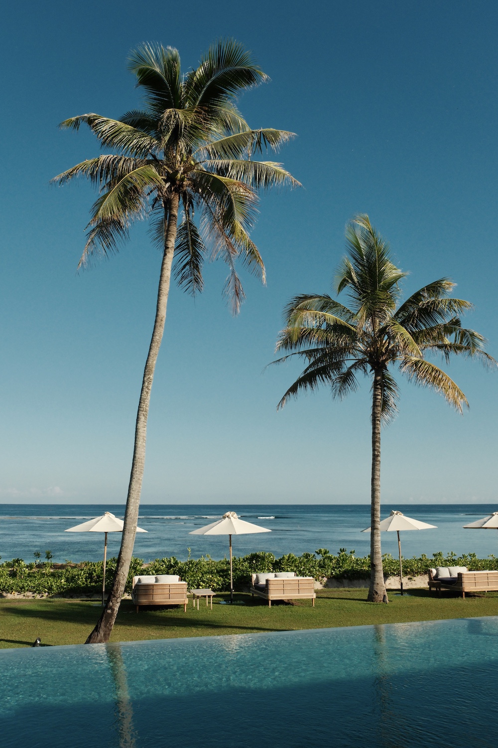 Cap Karoso, Sumba Island, Indonesia 1.jpg