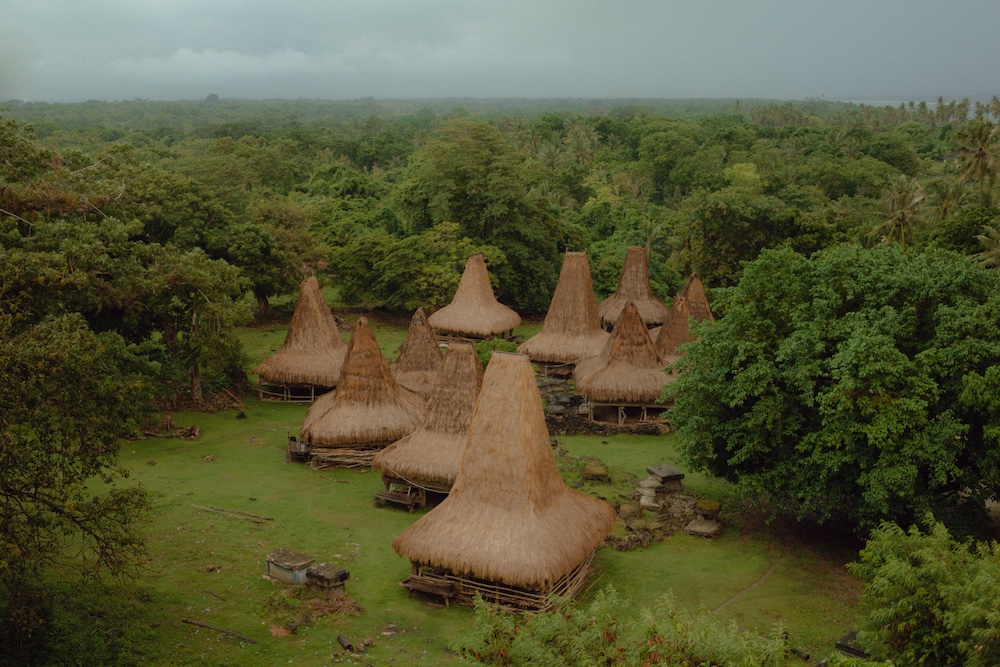 Cap Karoso, Sumba Island, Indonesia 21.jpg