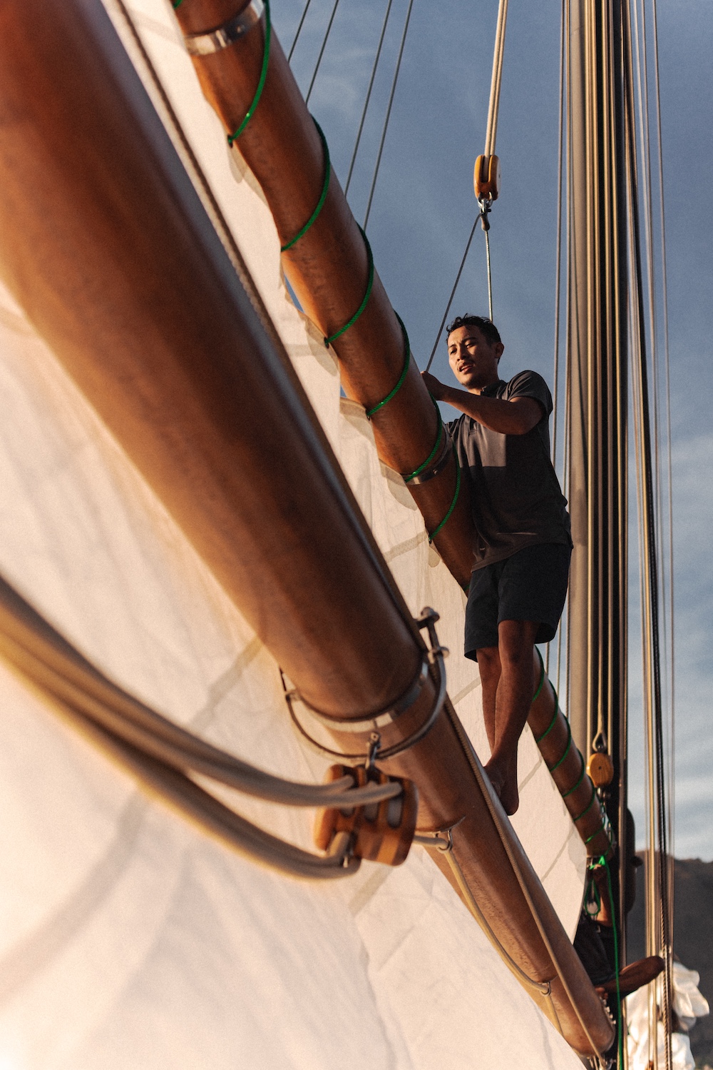 Vela, Komodo, Raja Ampat, Indonesia 10.jpg