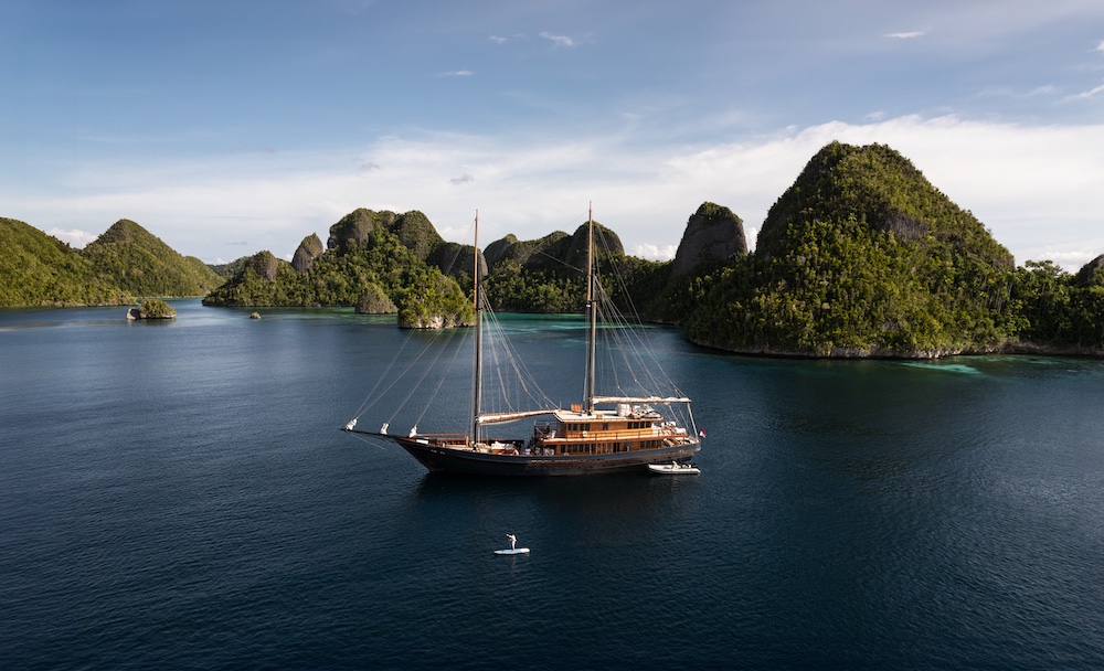 Vela, Komodo, Raja Ampat, Indonesia 18.jpg