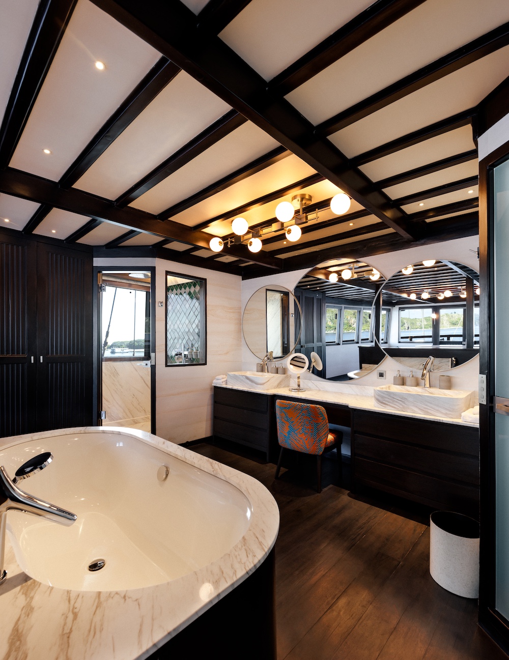 Vela, Komodo, Raja Ampat, Indonesia 24.jpg