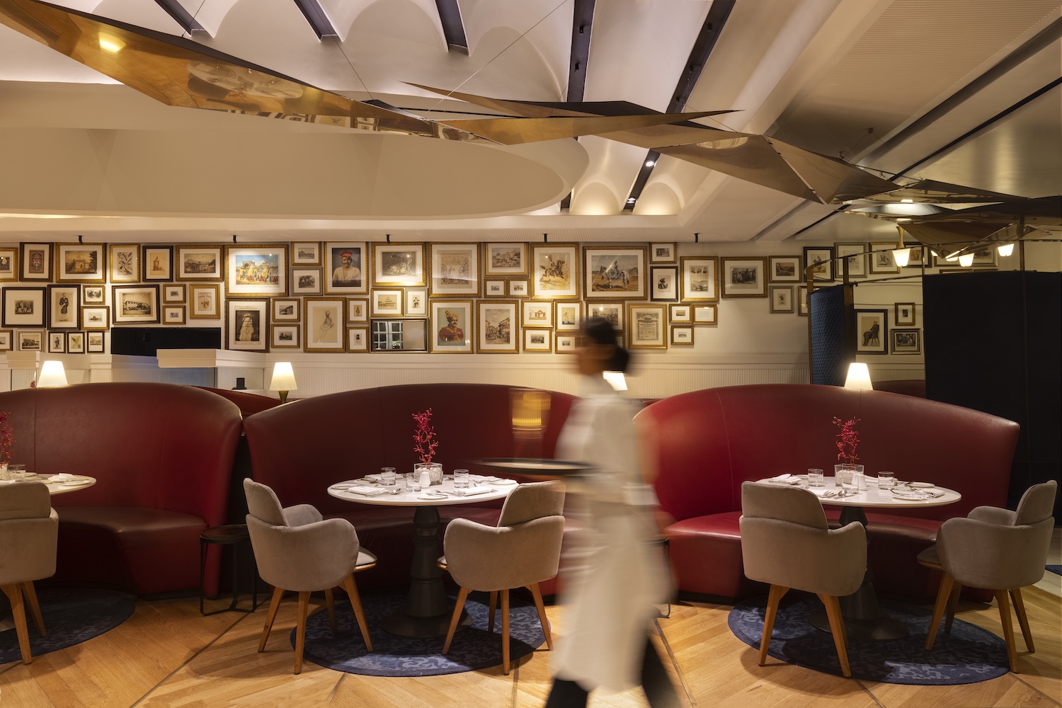 The Oberoi Grand, Calcutta, North India 2.jpg