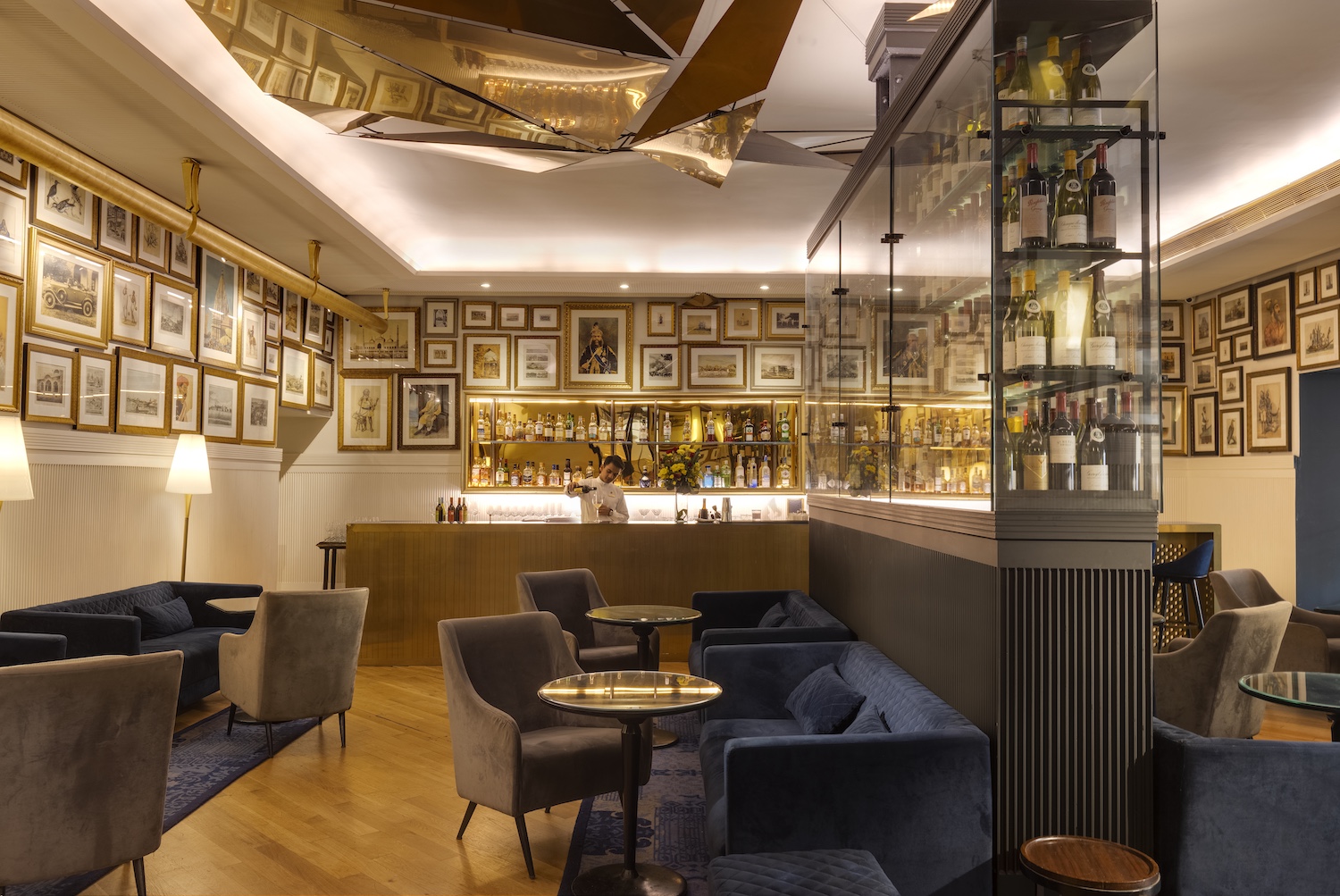 The Oberoi Grand, Calcutta, North India 14.jpg