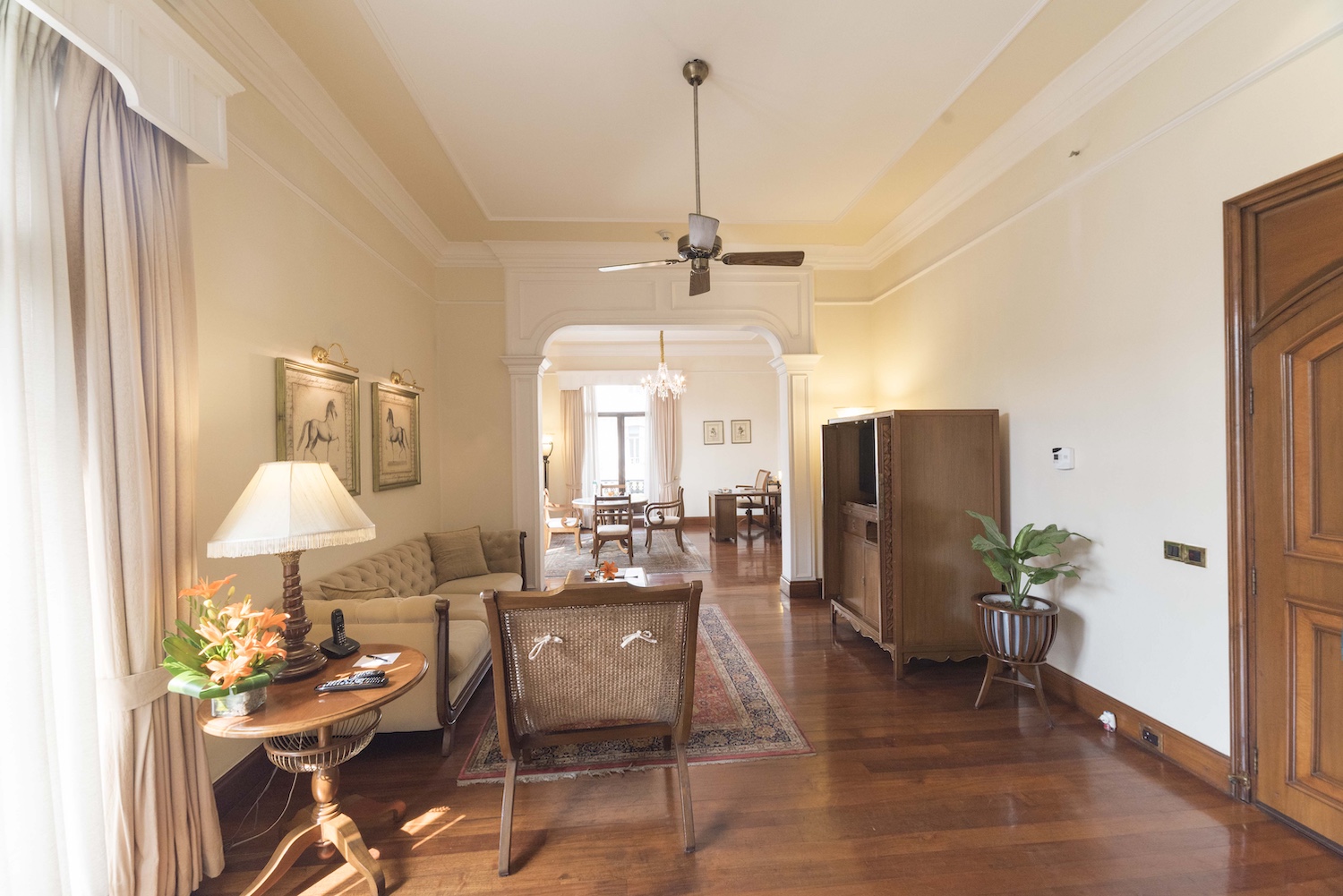 The Oberoi Grand, Calcutta, North India 16.jpg