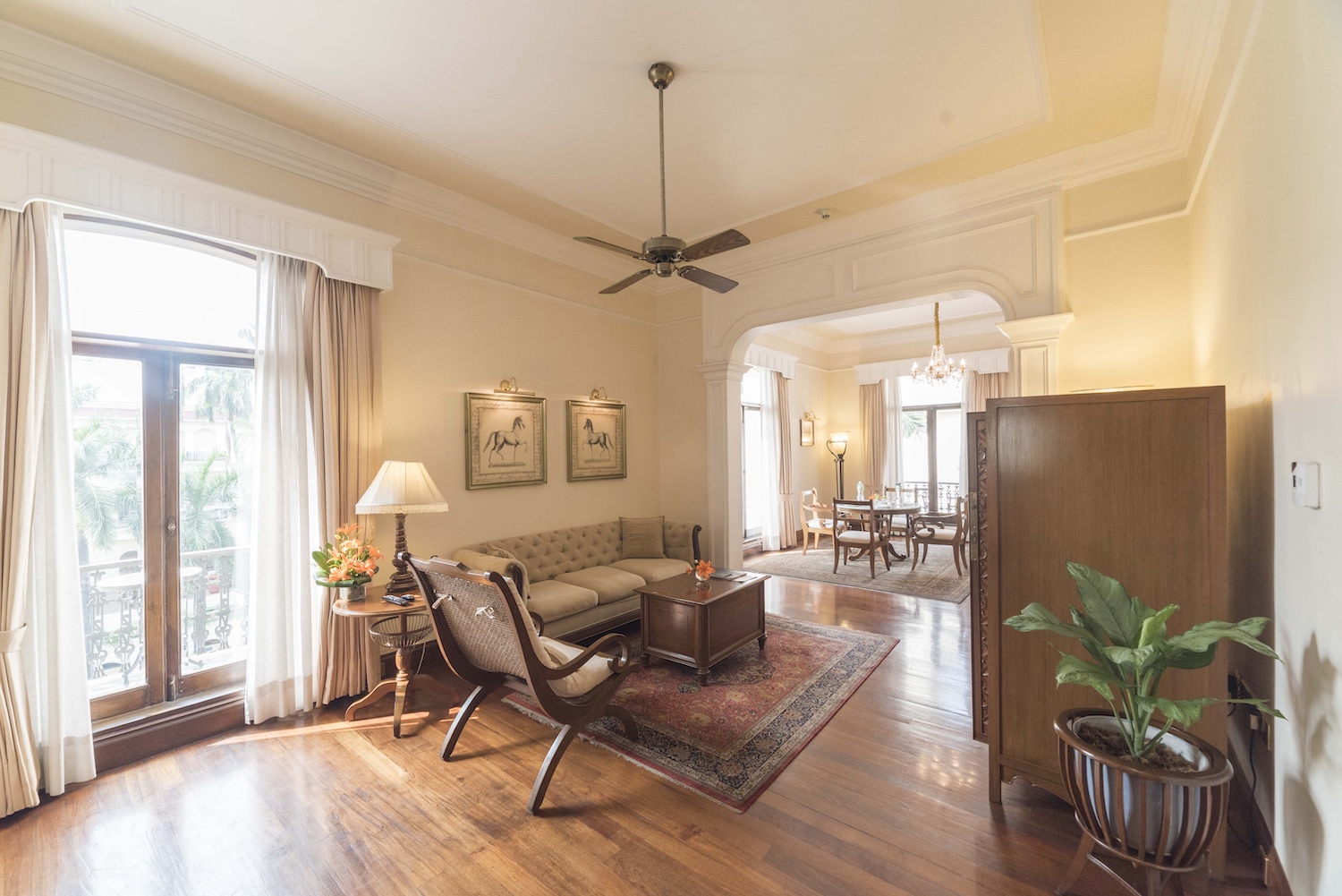 The Oberoi Grand, Calcutta, North India 17.jpg