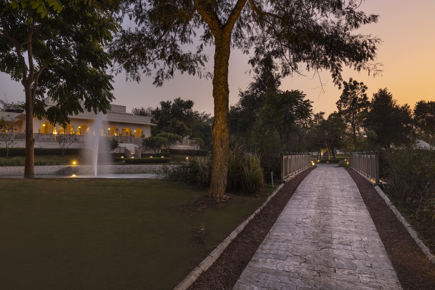The Oberoi Sukhvilas Spa Resort, Chandigarh, North India 18.jpg