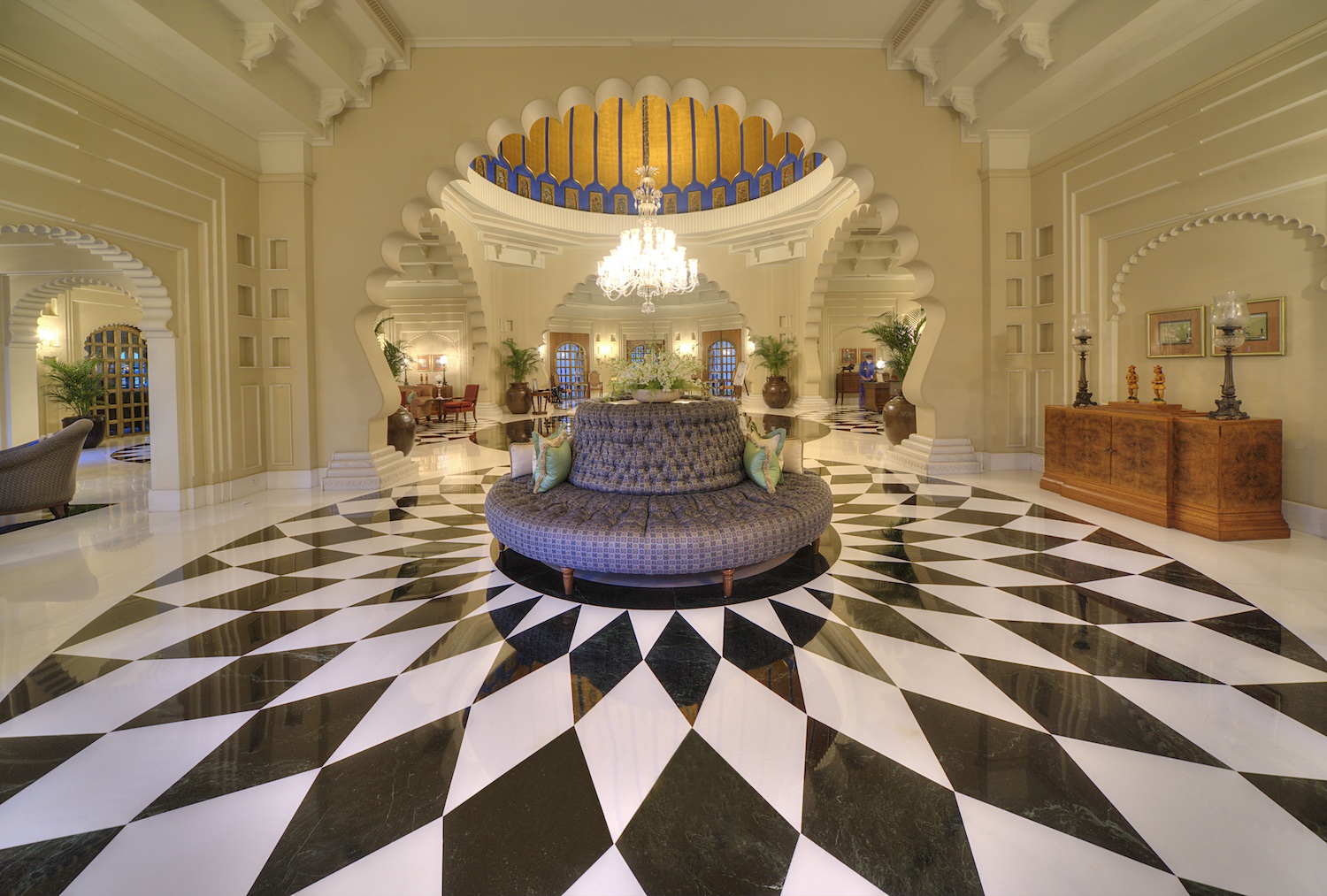 The Oberoi Udaivilas, Udaipur, North India 4.jpg