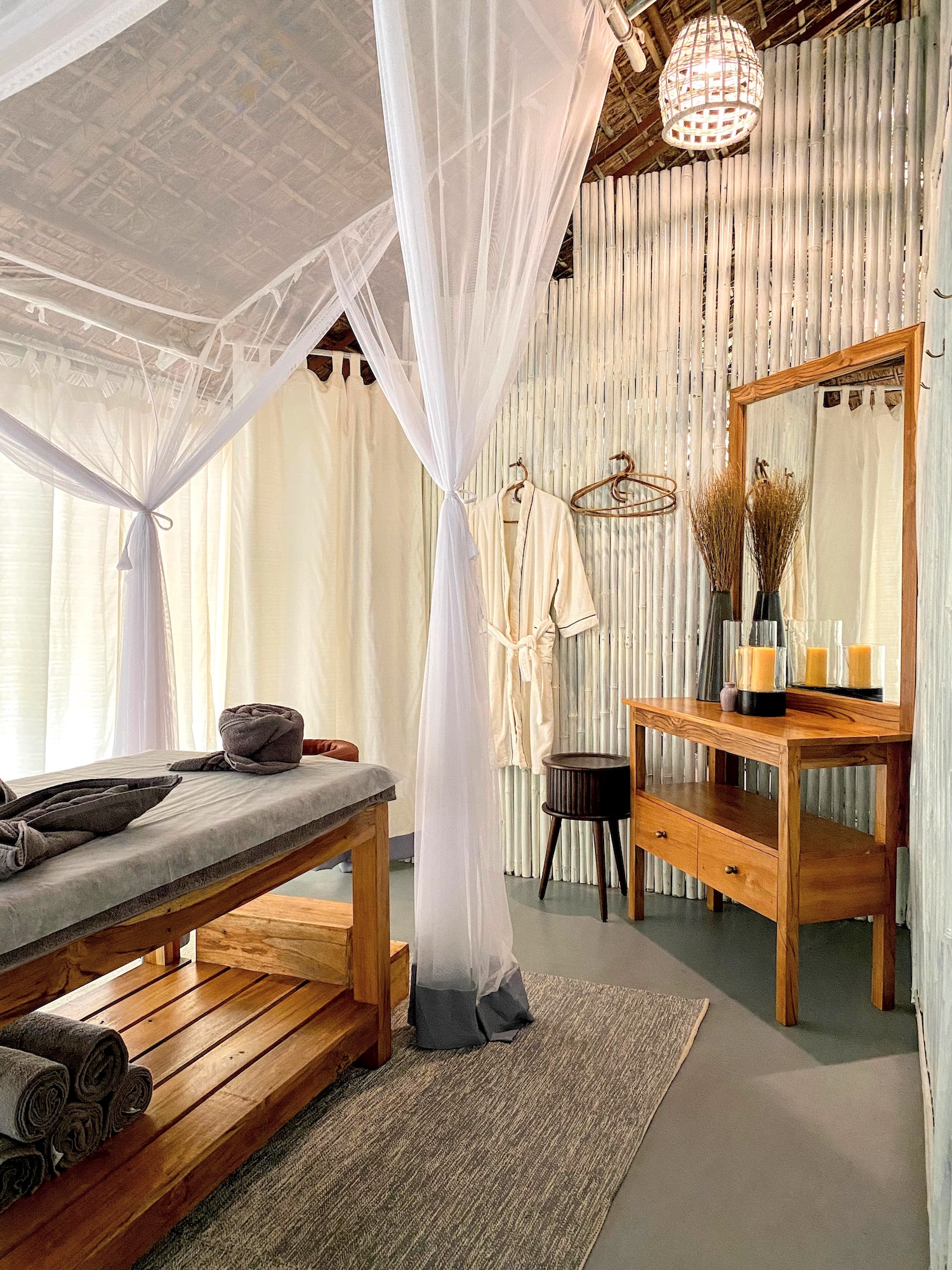 Diphlu River Lodge, Kaziranga National Park, India 17.jpg