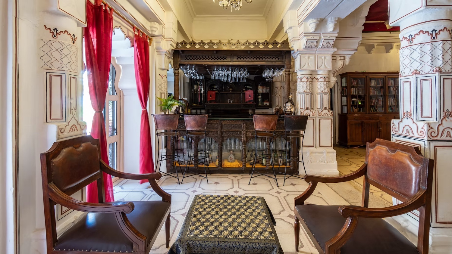 Deogarh Mahal, Deogarh, India 2.jpg