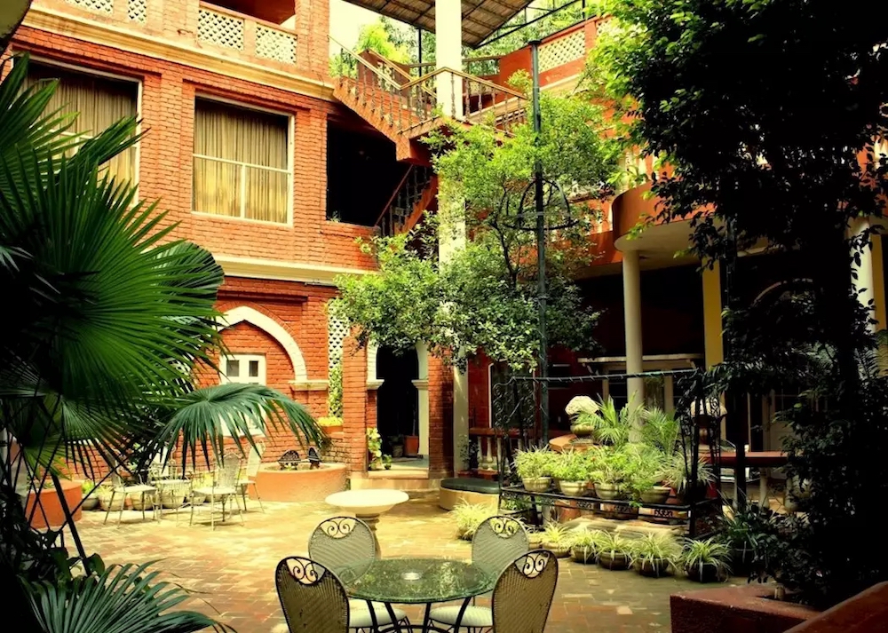 Ranjit's Svaasa, Amritsar, India 1.jpg