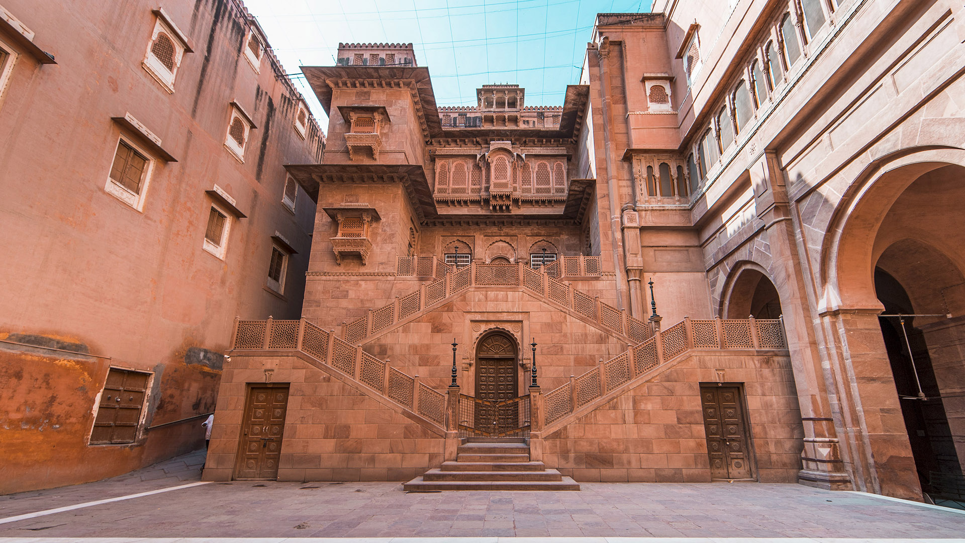 Junagarh Fort, Bikaner.jpeg