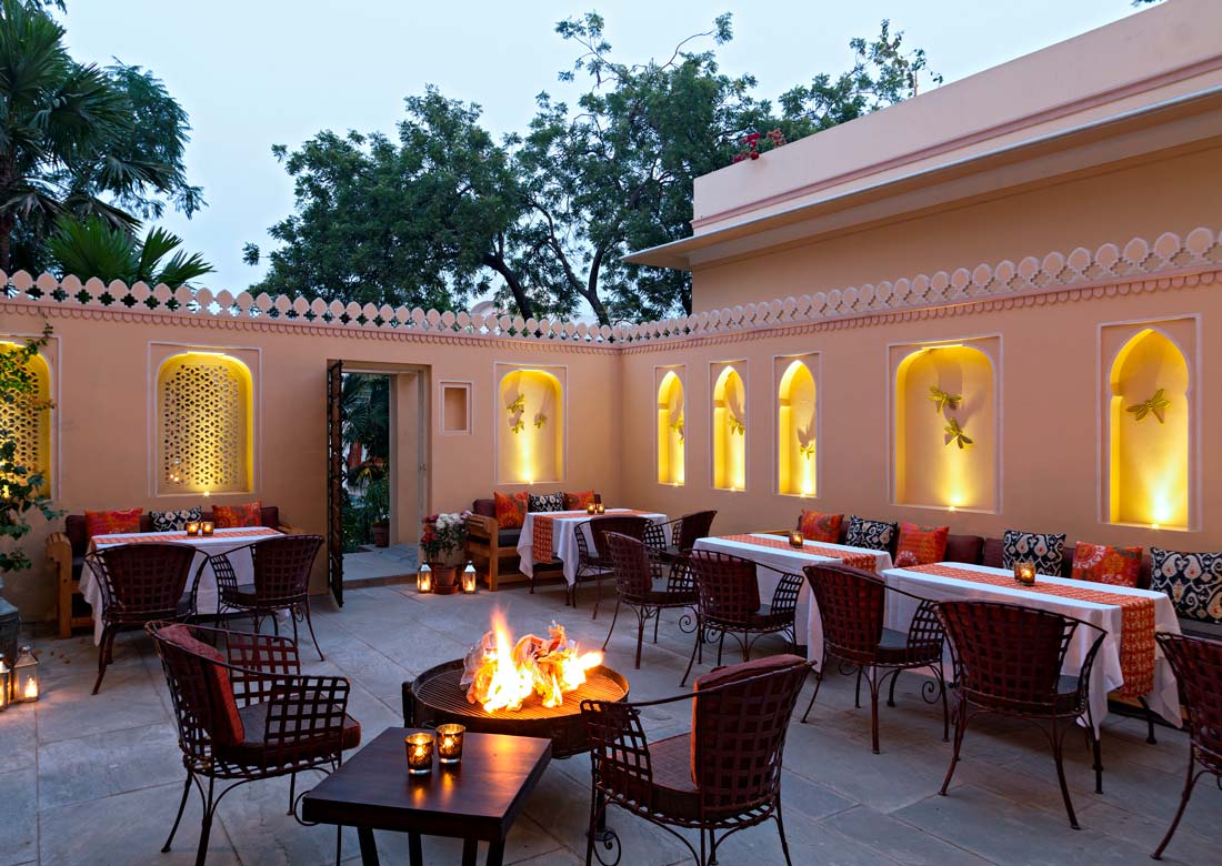 Samode Haveli, Jaipur, India 4.jpg