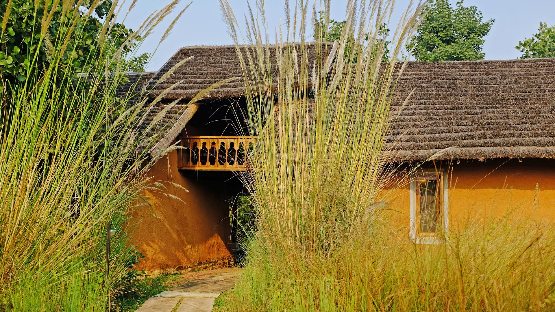 Sarai at Toria, Khajuraho, India 4.jpg