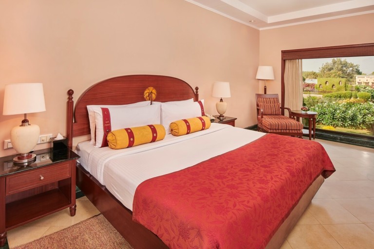 The LaLit Temple View, Khajuraho, India 7.jpg