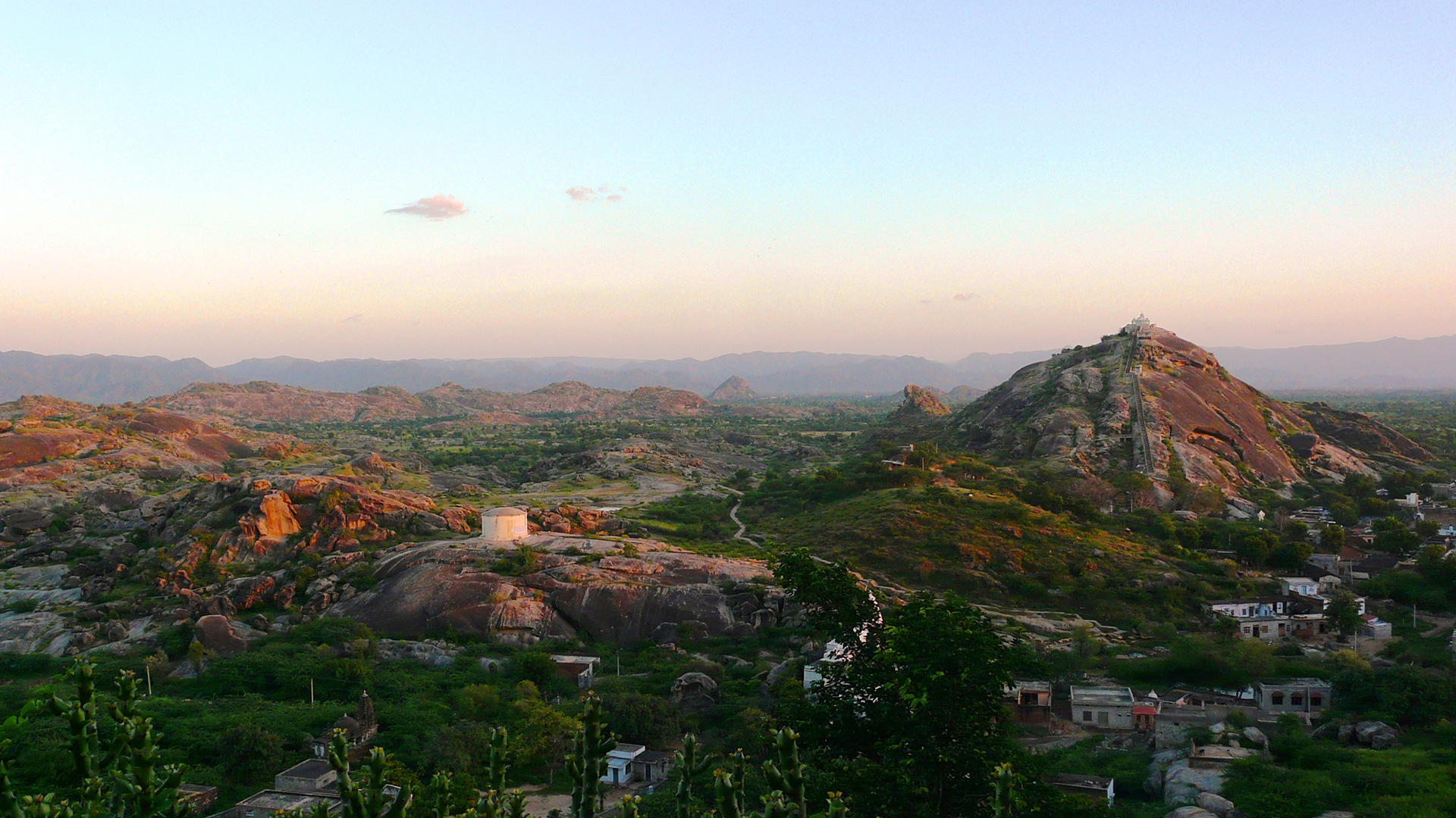 Rawla Narlai, Narlai, Rajasthan, India 2.jpg