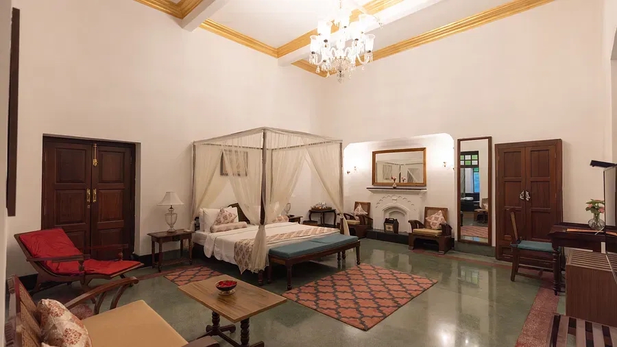 Saraca Hotel, Lucknow, India 5.jpg
