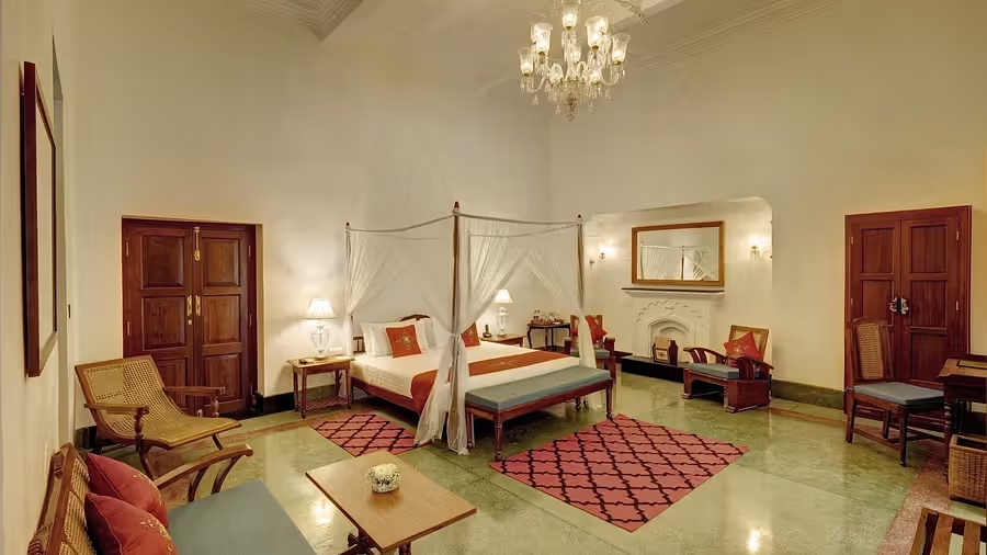 Saraca Hotel, Lucknow, India 8.jpg