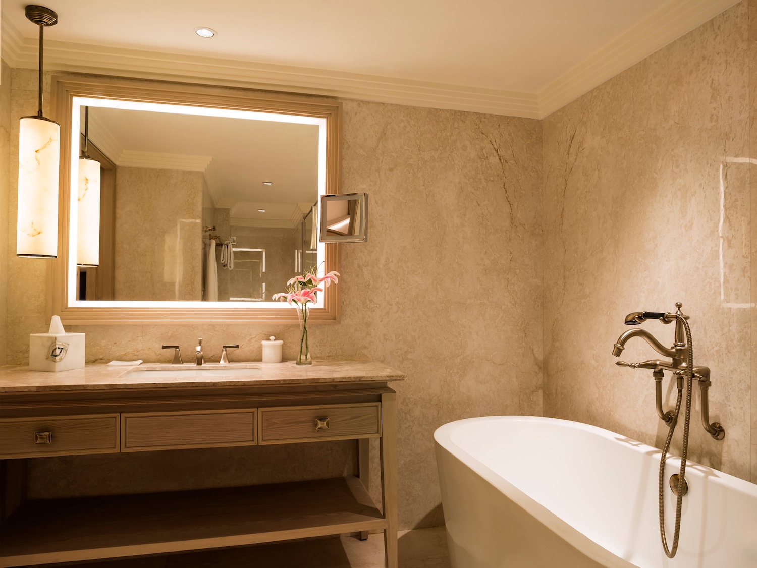 Taj Ganges, Varanasi, India 5.jpg