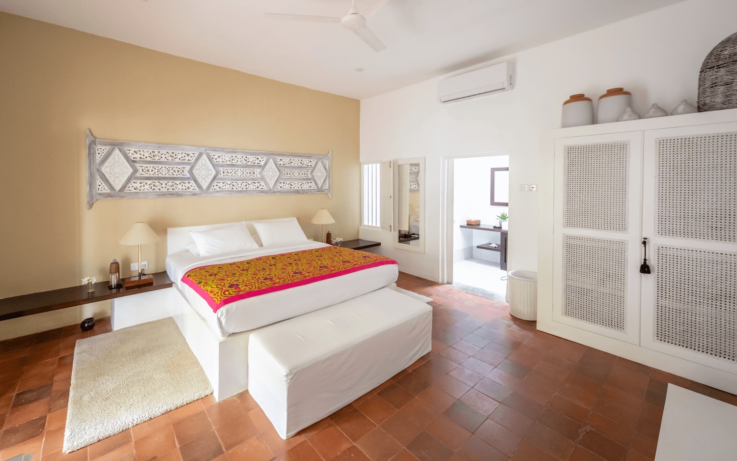 Rock Villa, Bentota, Sri Lanka 2.jpg