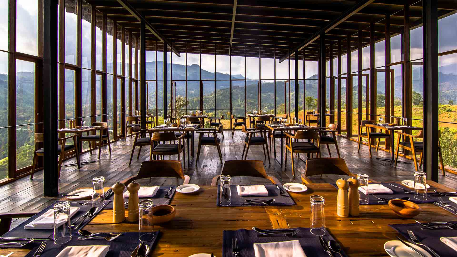 Santani, Kandy, Sri Lanka 19.jpg