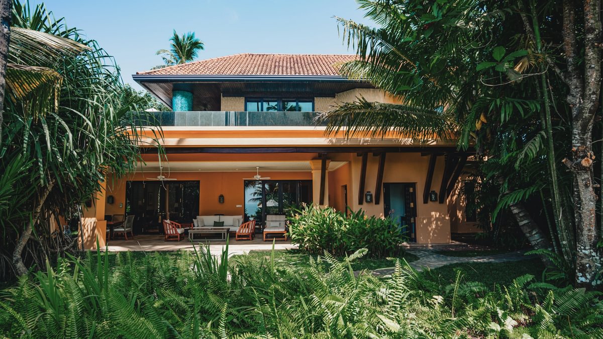 Cape Weligama, Weligama, Sri Lanka 12.jpg