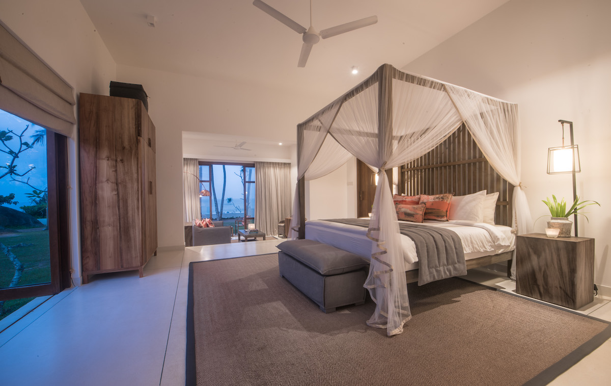 Kumu Beach, Galle, Sri Lanka 16.jpg