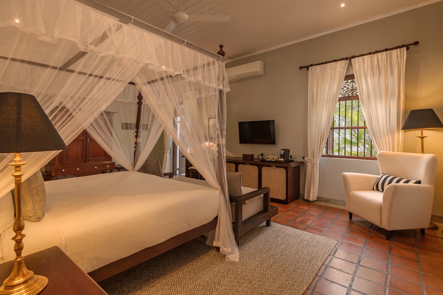 Uga Riva, Negombo, Sri Lanka 7.jpg