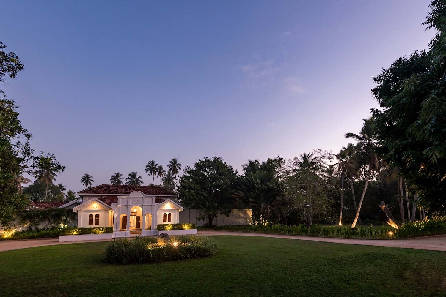 Uga Riva, Negombo, Sri Lanka 14.jpg