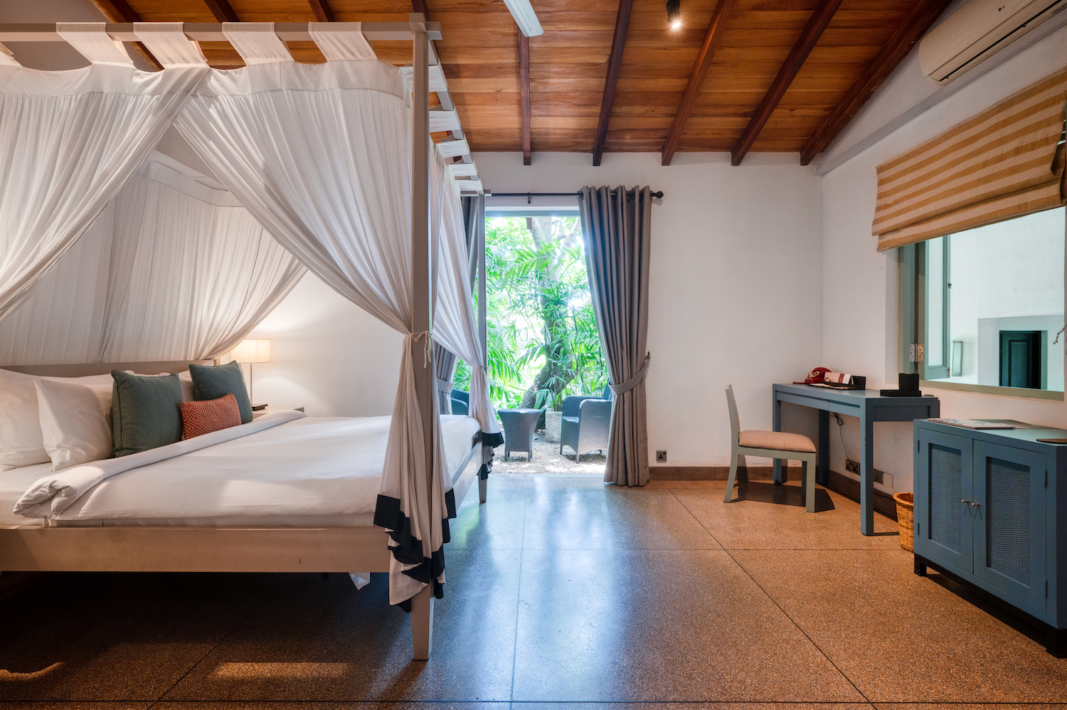 Wallawwa, Tangalle, Sri Lanka 6.jpg