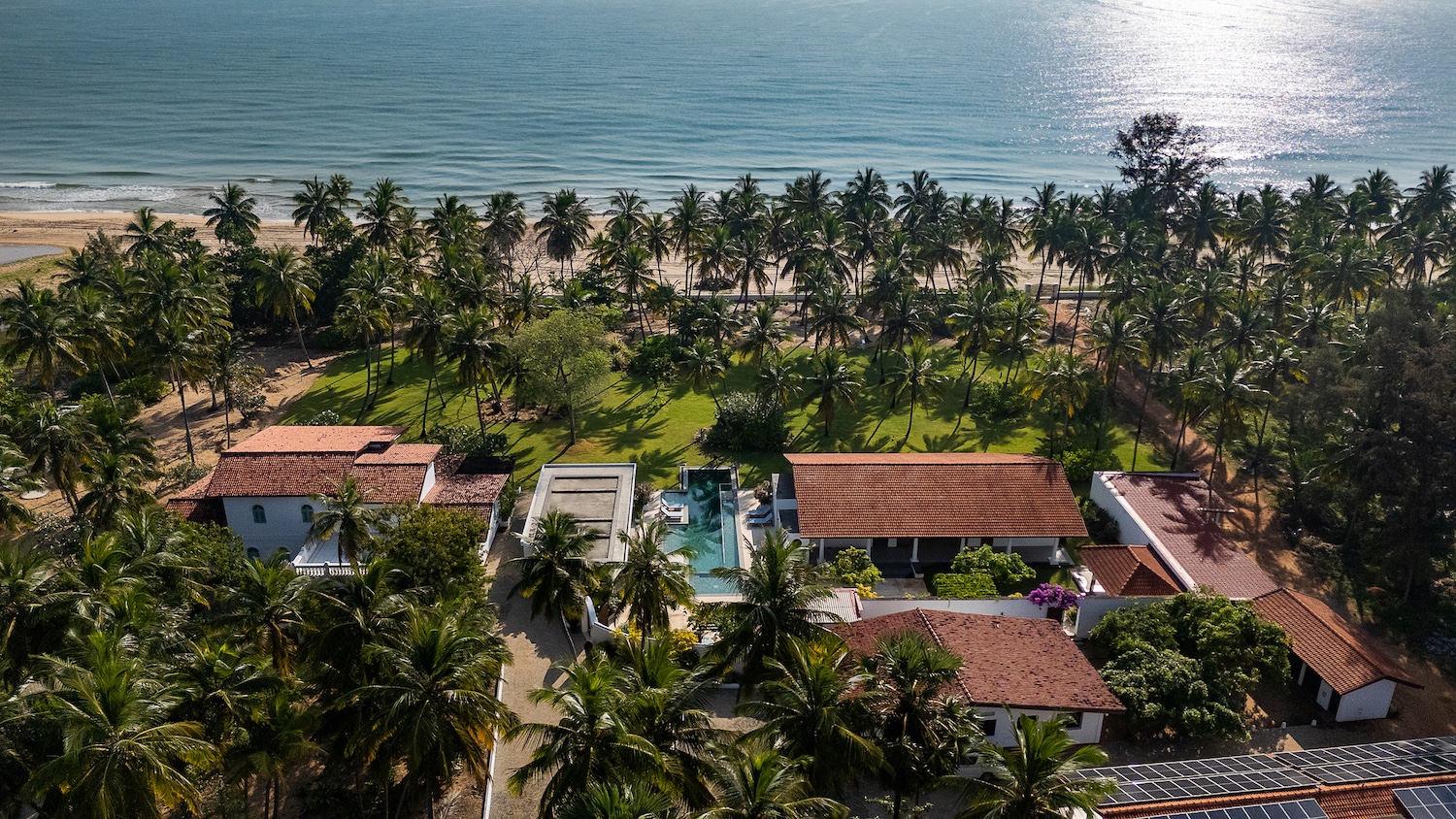 Kalkudah Beach House, Pasikuda, Sri Lanka 6.jpg