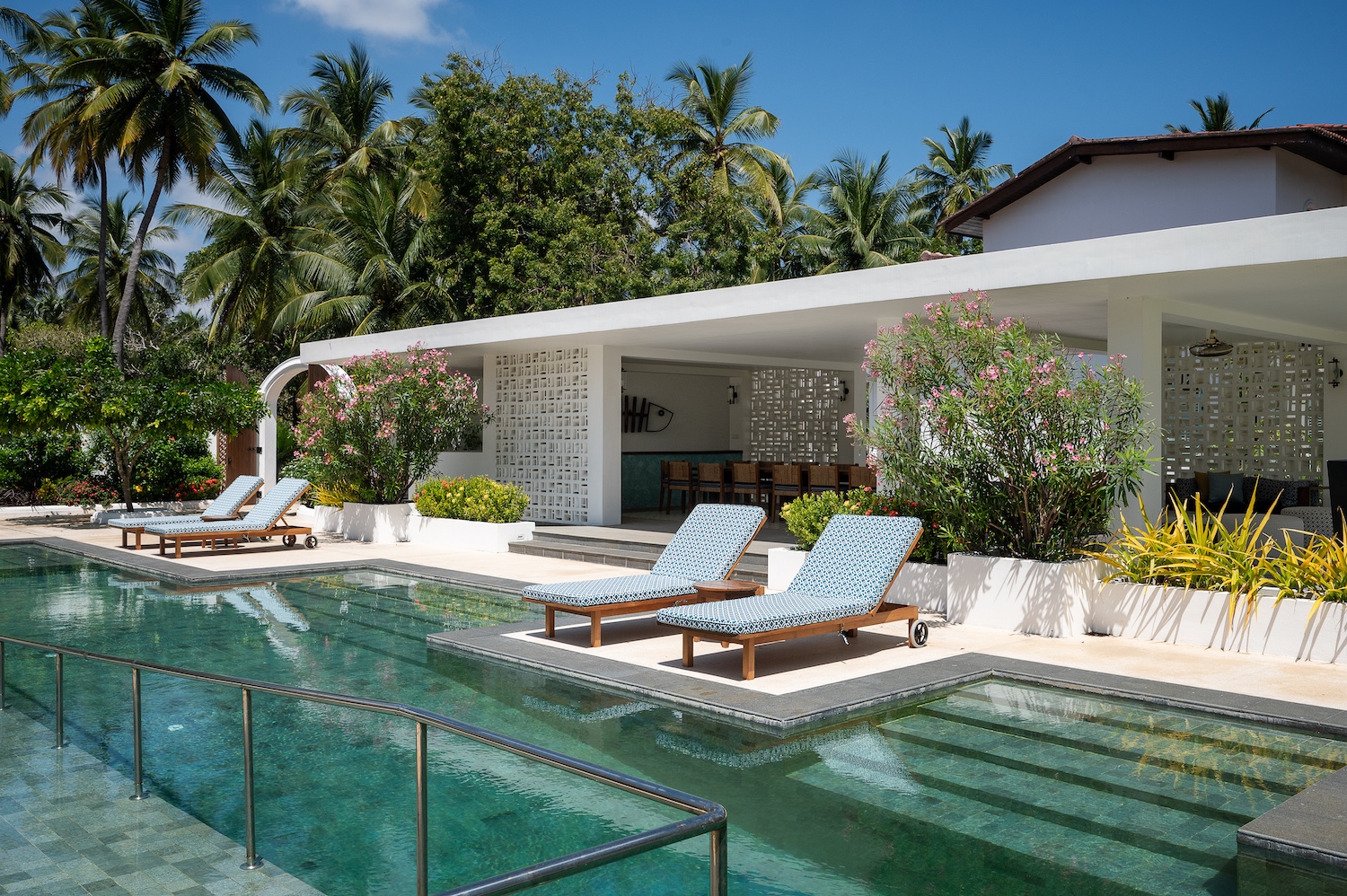 Kalkudah Beach House, Pasikuda, Sri Lanka 16.jpg