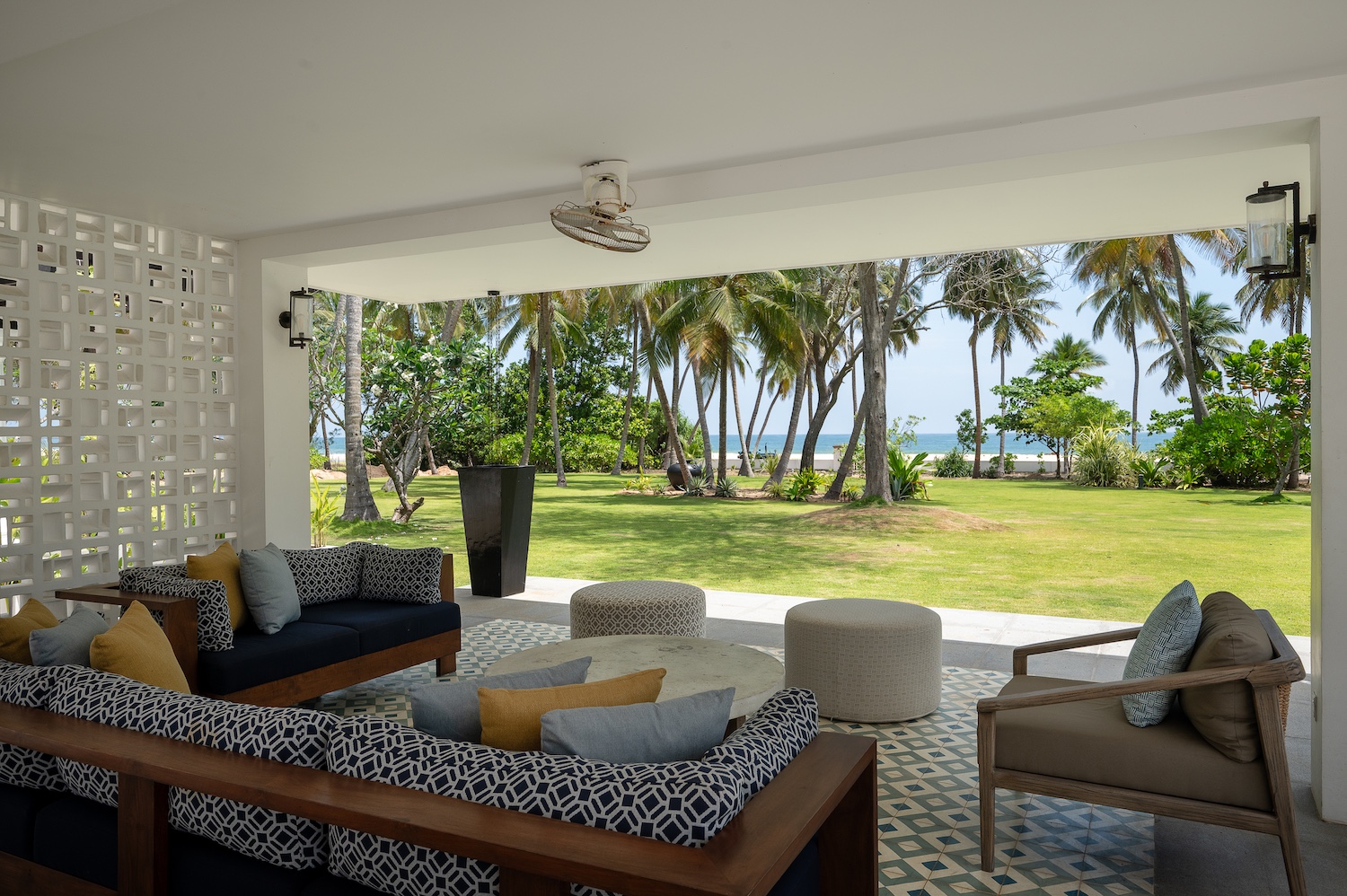 Kalkudah Beach House, Pasikuda, Sri Lanka 18.jpg